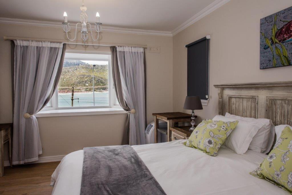 52 On Fish Hoek Cape Town Exterior photo
